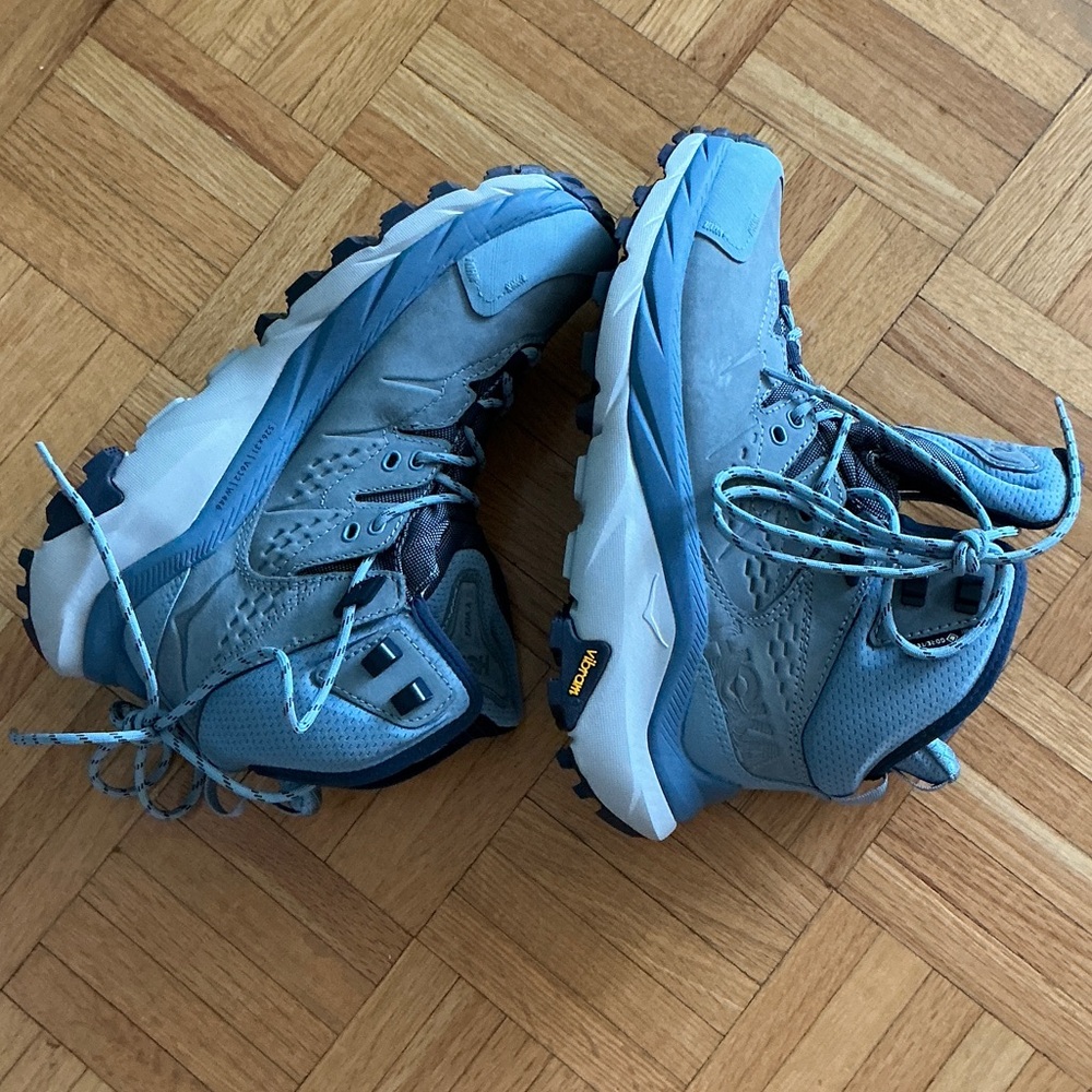Hoka Blue Lace Up Boots BRAND NEW! Size W7